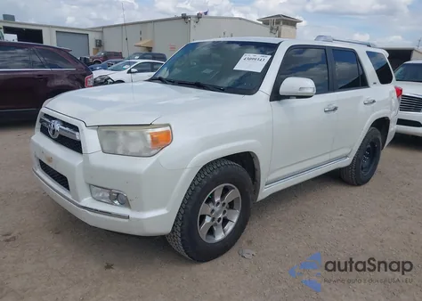 2013 Toyota 4Runner Sr5 z USA, uszkodzony, nr VIN JTEZU5JR5D5063542
